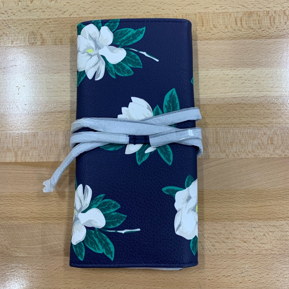 Draper James Jewelry Roll - Picture 2 of 7